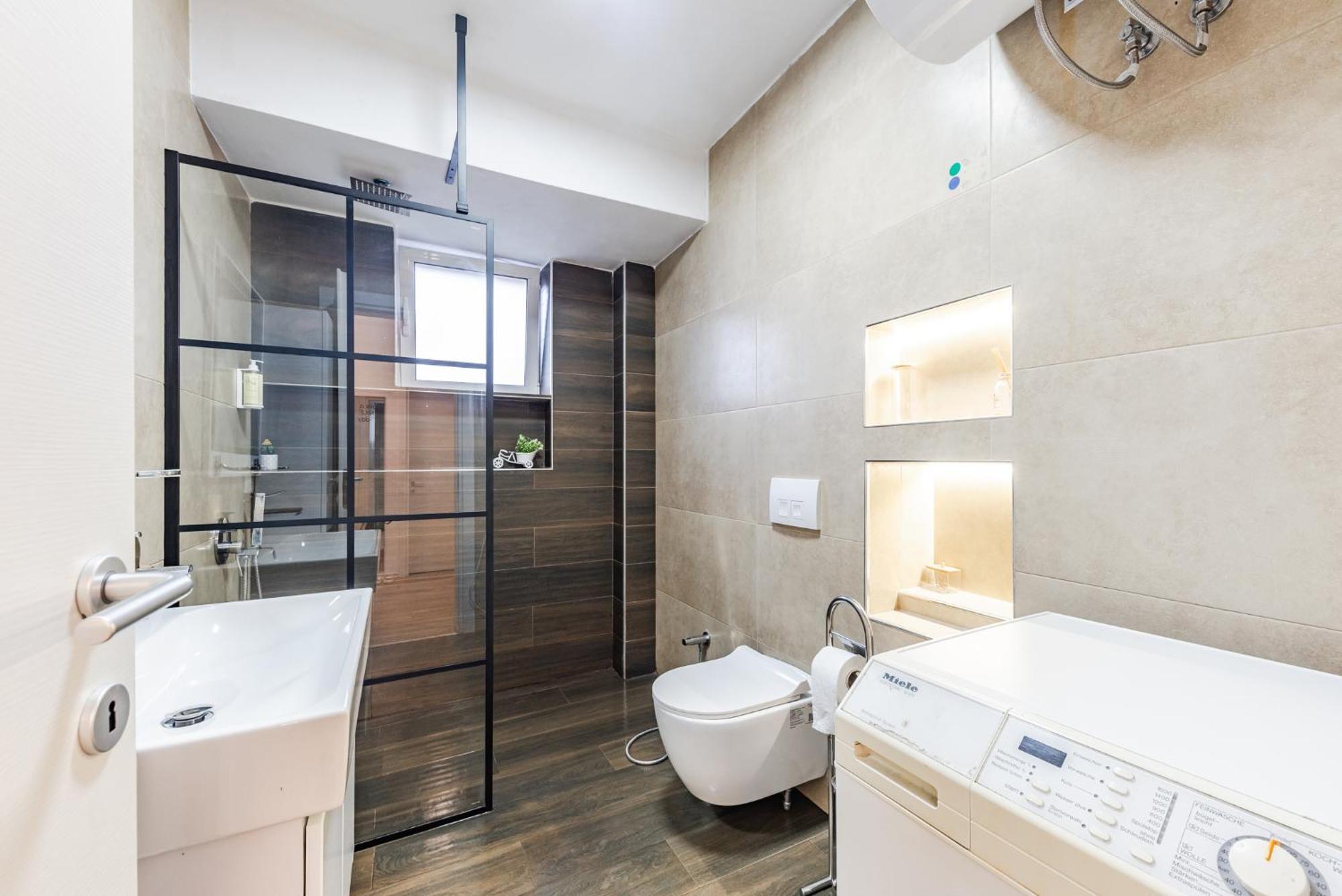 Noir Apartment By Kondo Stays Tirana Exterior foto